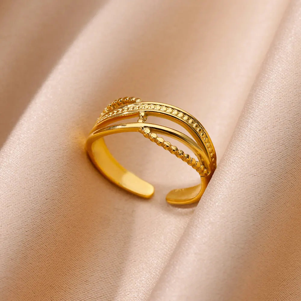 Liliana Ring